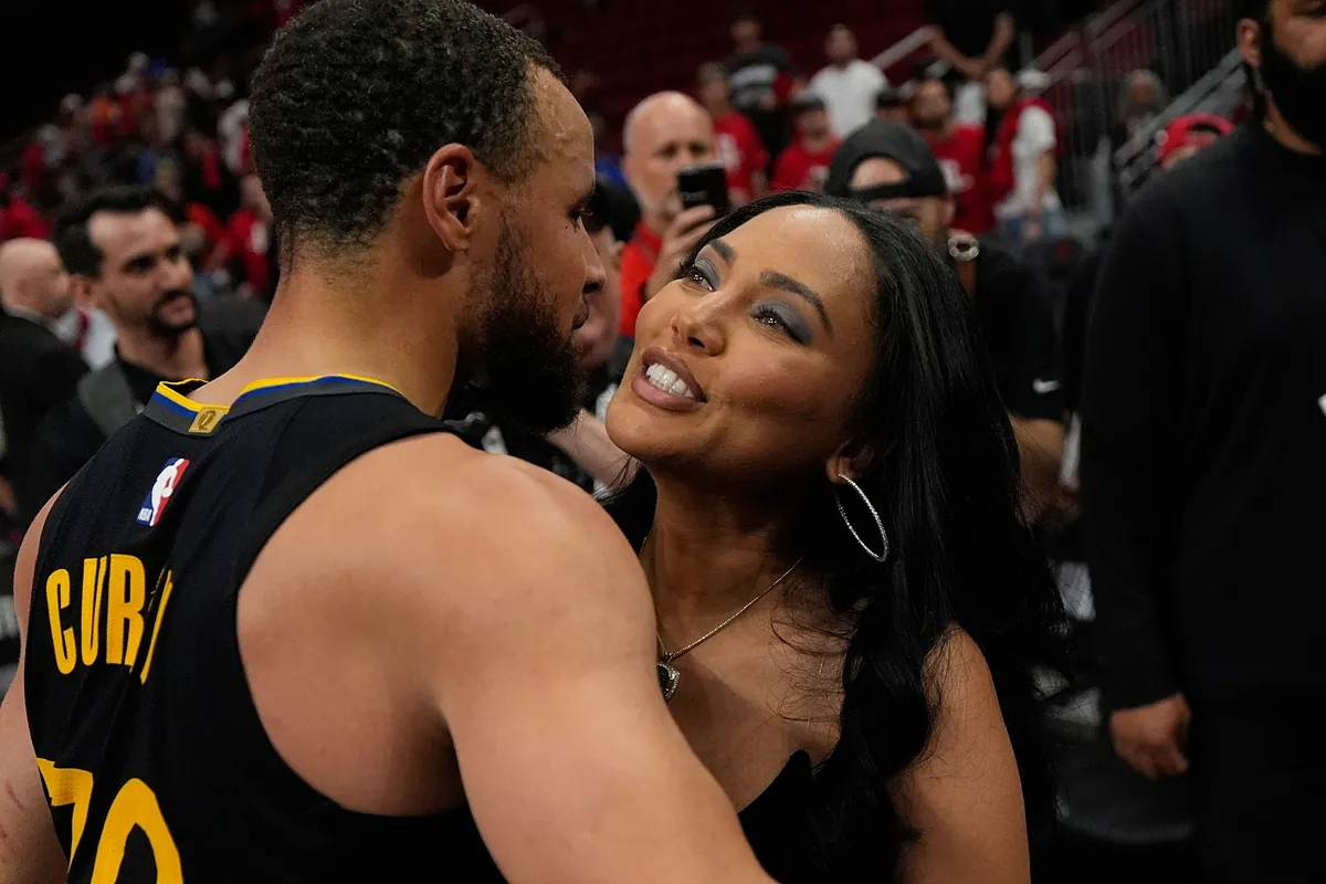 Nothing Stephen Curry does surprises Ayesha anymore, even after his latest unreal feat