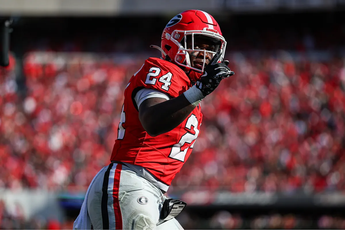 Two Georgia football prospects are arrested on the eve of the playoff