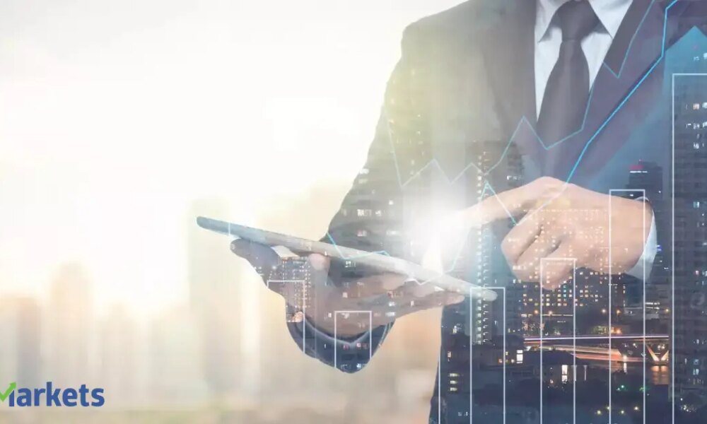 Mutual fund fee revamp, simplified IPO disclosures on Sebi Board agenda