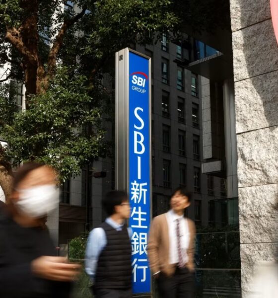 SBI Shinsei Bank Shares Surge in Tokyo Debut