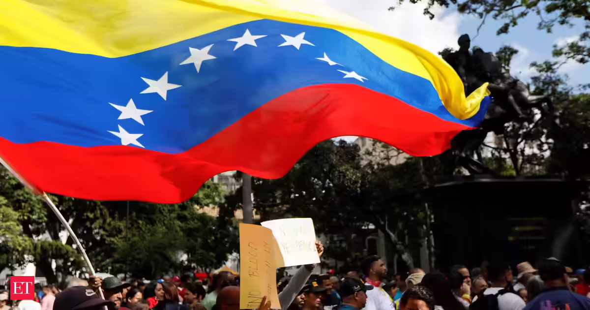 Trump's blockade of sanctioned Venezuelan oil raises new questions about legality