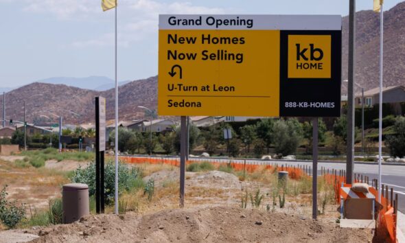 KB Home Delivers Fewer Homes, Narrows Profit Amid Housing Market Stagnation