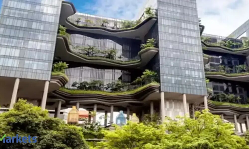 Incorporate green areas in projects, provide skill training to labourers: Shah to realty developers