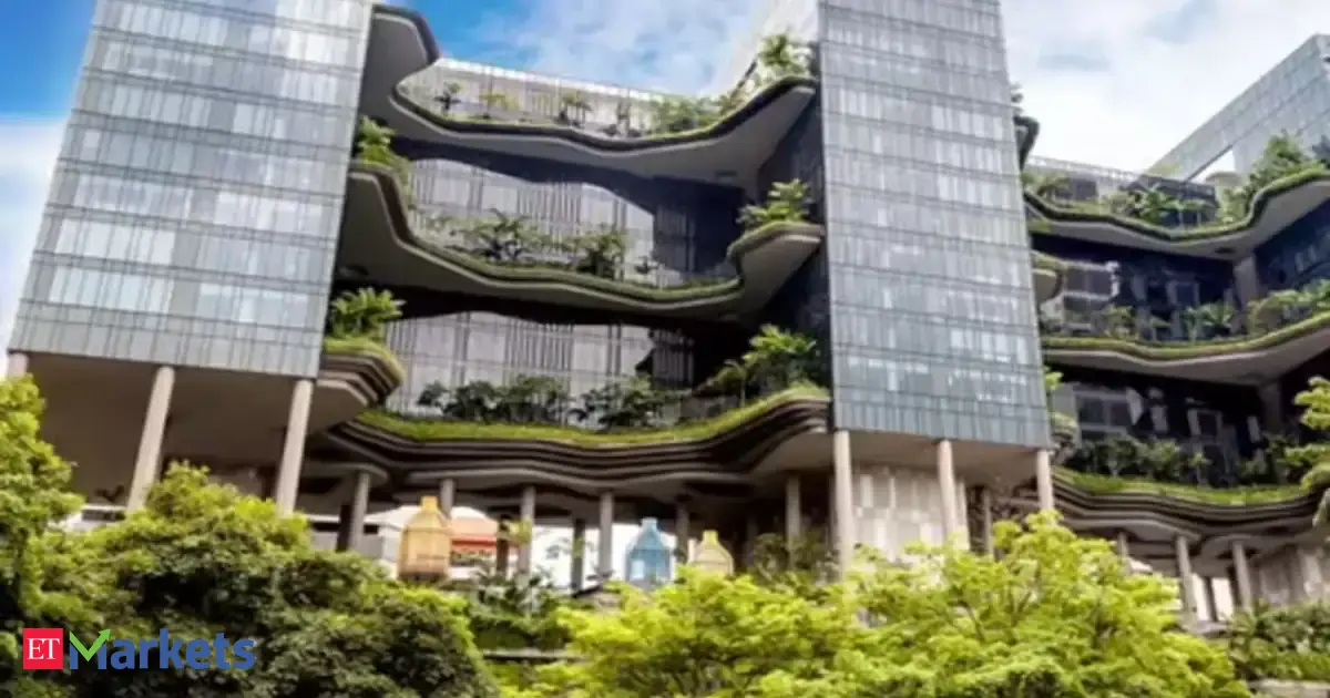 Incorporate green areas in projects, provide skill training to labourers: Shah to realty developers