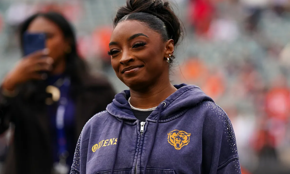 Simone Biles does an offensive dance against the Packers, Jonathan Owens' former team