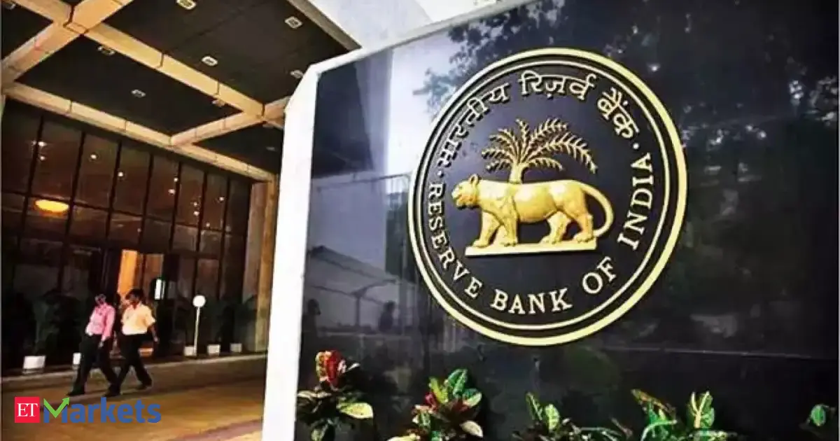 RBI net sold $11.88 billion in October to arrest rupee's fall, bulletin shows