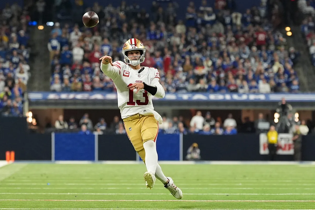Brock Purdy silences doubters as 49ers rout Colts on Monday Night