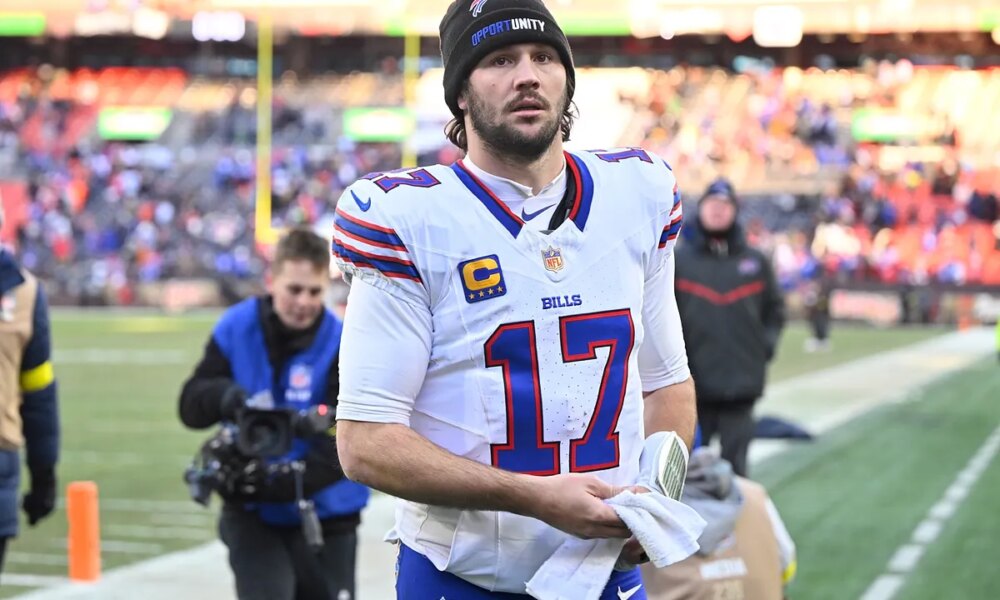 Josh Allen sits out Tuesday walk-through as Bills manage late-season injury