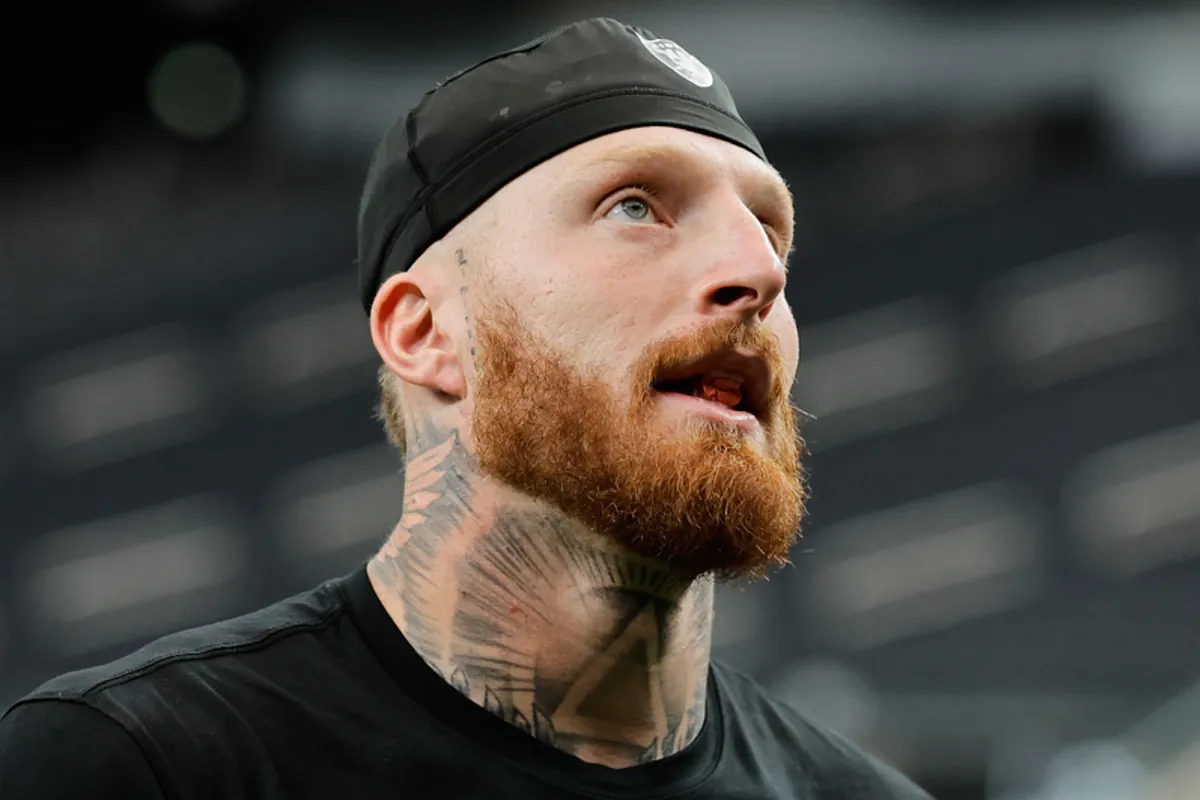 Maxx Crosby says he 'doesn't give a s**t' about the No. 1 pick in Giants matchup