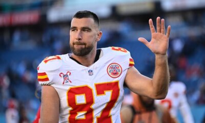 Travis Kelce arrived without Taylor Swift to what could be his last game at Arrowhead