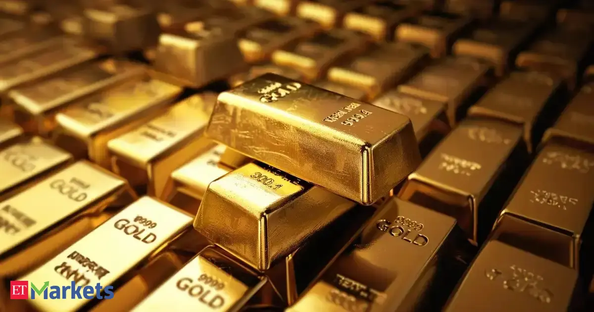 Gold hits record high on safe-haven demand, Fed rate-cut bets