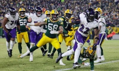 Ravens keep playoff hopes alive as Derrick Henry runs over Packers