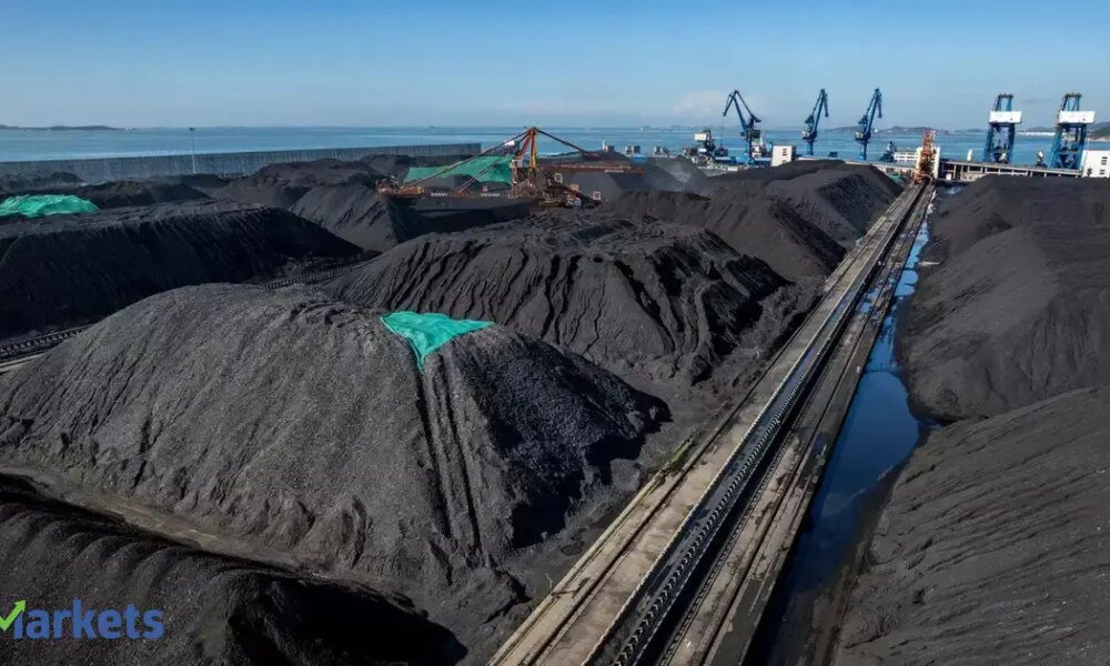 Coal India to Go Public with Subsidiaries by 2030 as PMO Directs Major Listing Initiative