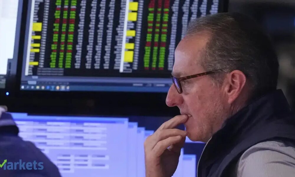 Global stocks hold near record, silver at all-time high