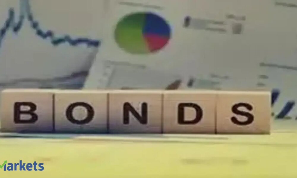 India bonds tread water before hefty state debt sale