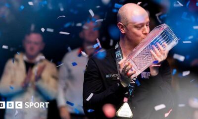 Chris Wakelin kisses the Scottish Open trophy