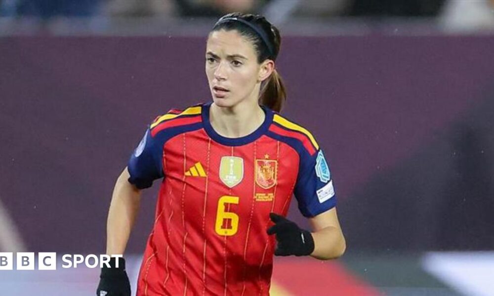 Aitana Bonmati playing for Spain