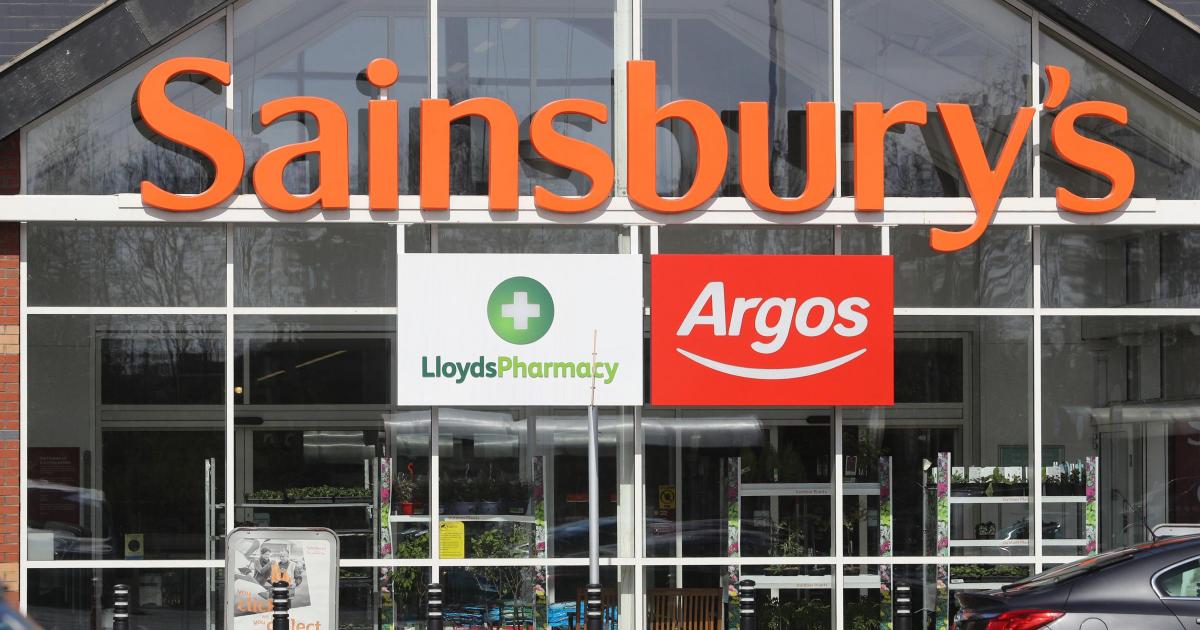 Sainsbury's investigation as family claim to find mouse in granola