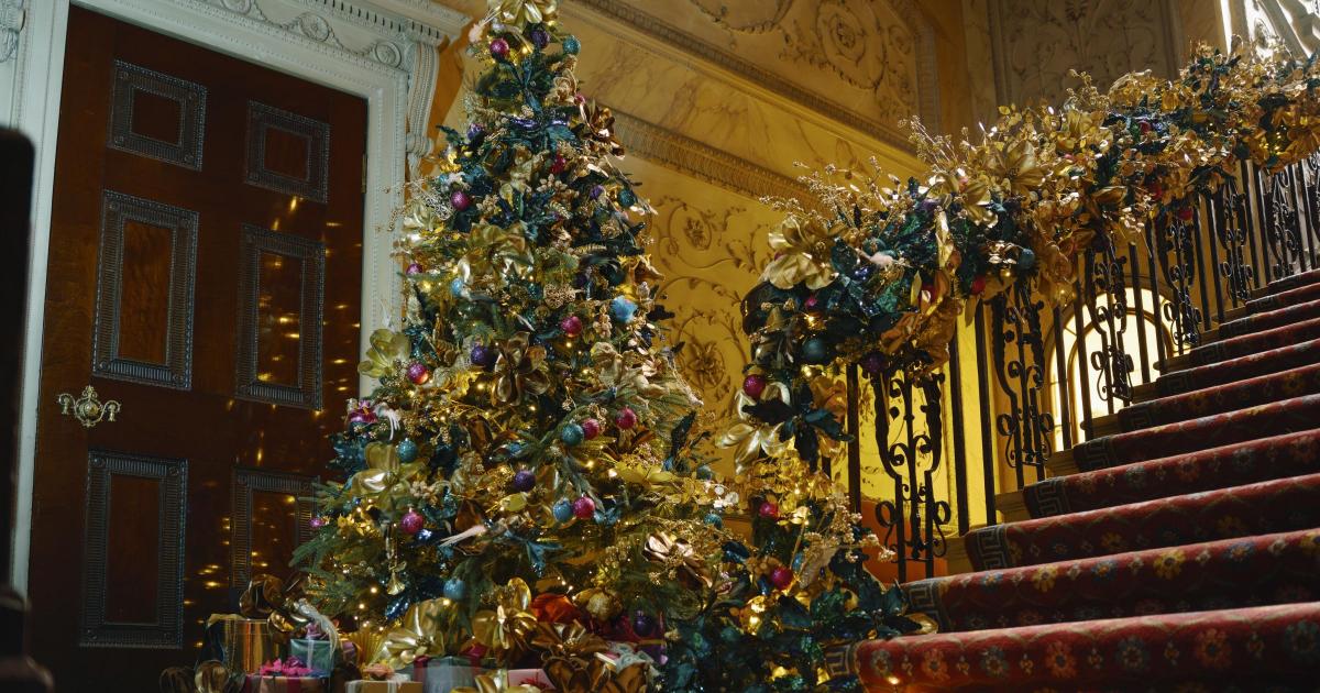 10 Yorkshire stately homes with the top Christmas decorations