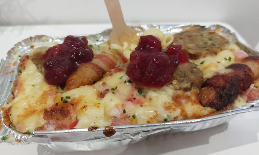 "Incredibly indulgent" - I tried the much-loved Festive Mac' N' Cheese at the delightful Tenth Hole in Southsea