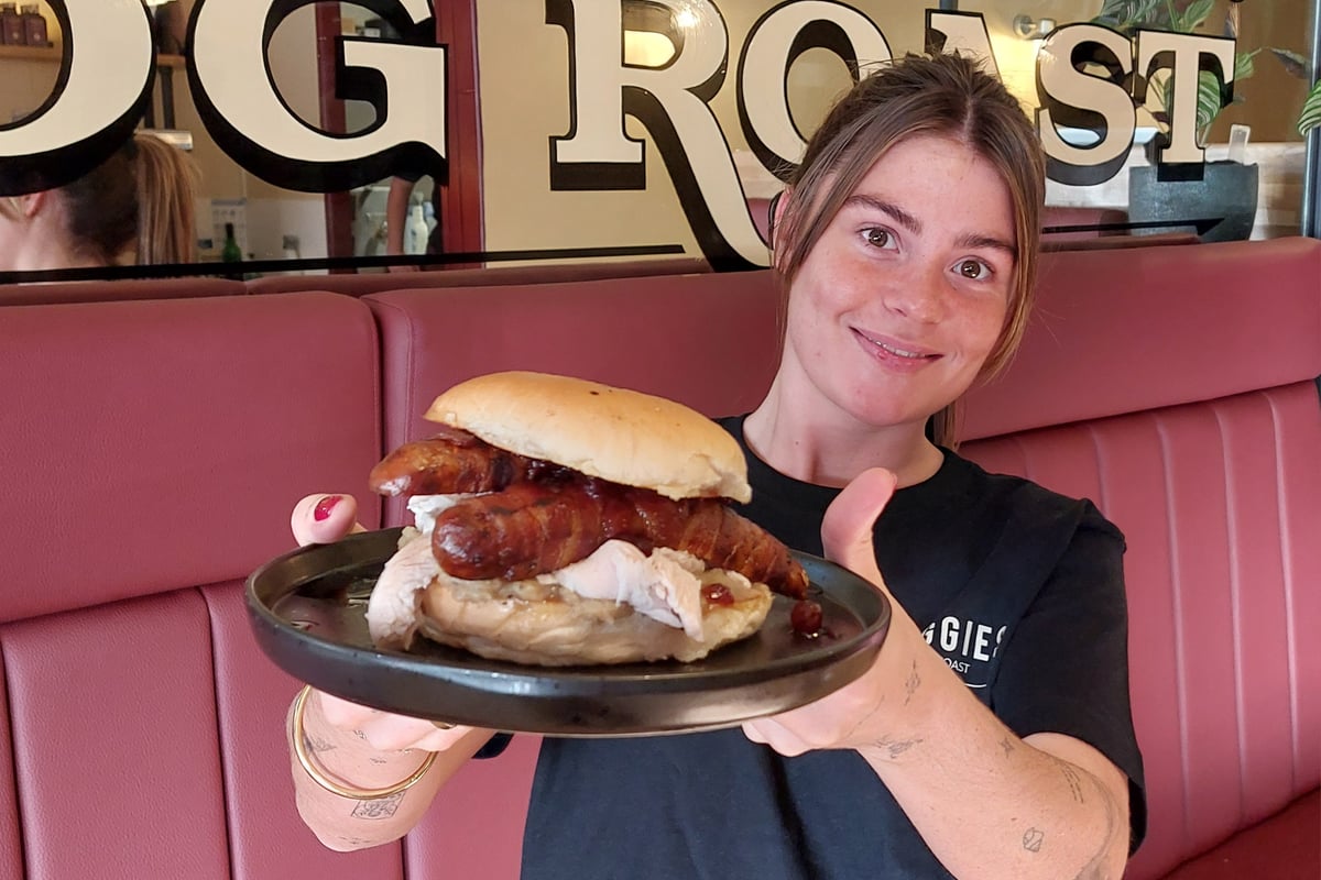 "A mouth-watering taste of Christmas" - I tried the delicious festive bap at Hoggies in Southsea