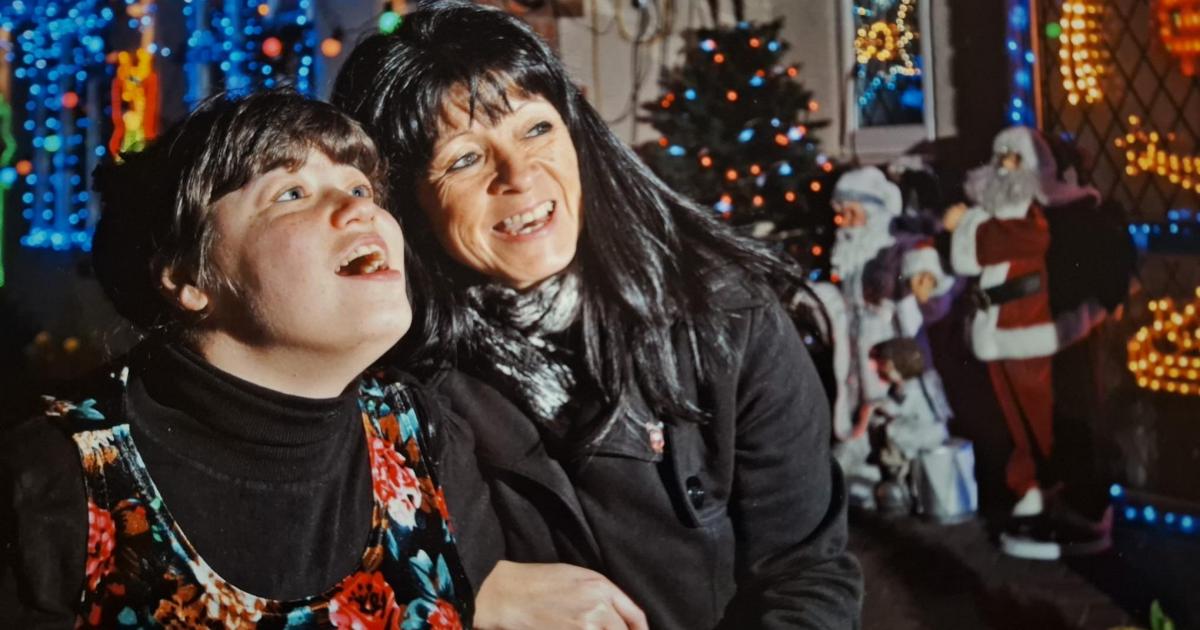 Last-ever Christmas lights switch-on for Bishopthorpe family