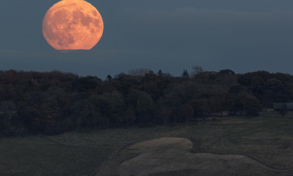 How to see the next 'super' full moon on Thursday night