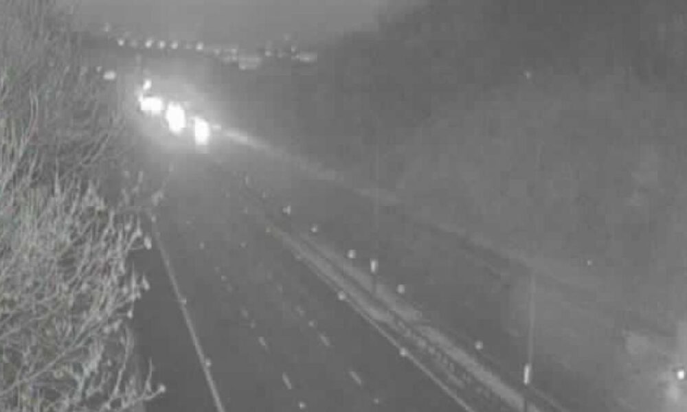 M6 shut southbound at junction 16 Crewe and junction 15