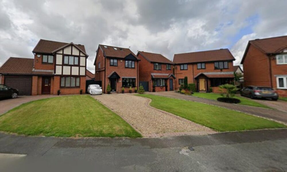 Carport and house extension approved in Westhoughton