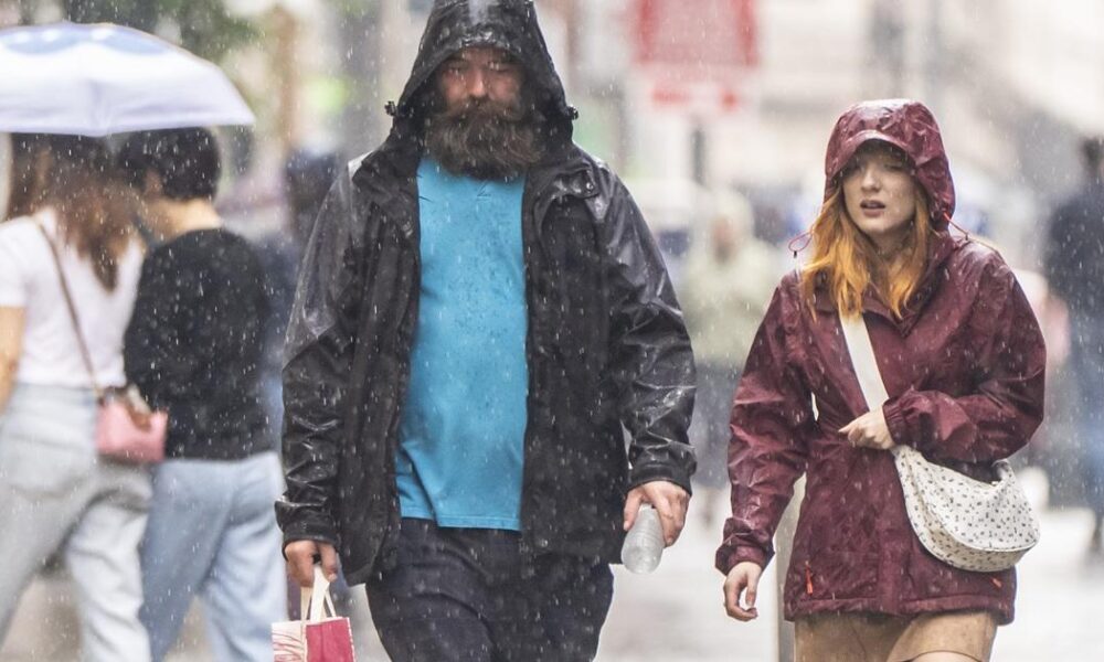 Met Office issues warning for heavy rain and flooding