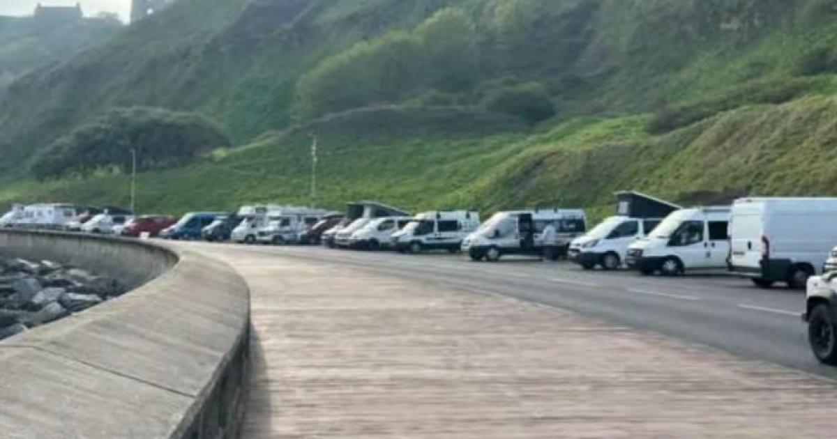 Town council backs ‘controlled overnight parking’ on Marine Drive