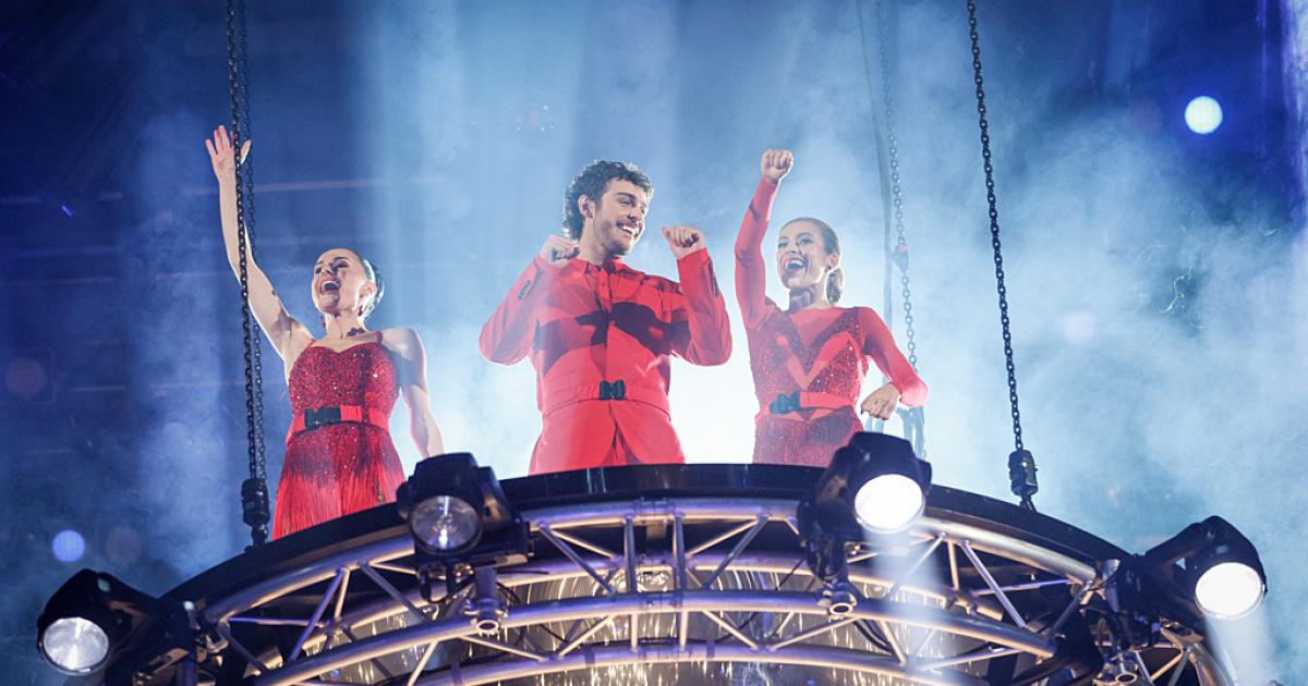 George Clarke leaves Alexis Warr in tears in Strictly final