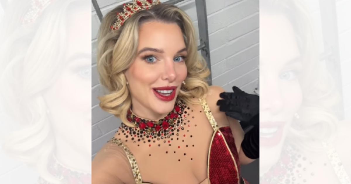 Last chance to see Helen Flanagan as the Wicked Queen