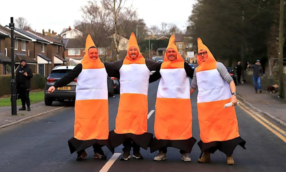 Teletubbies and blind mice join Edgworth's festive three-legged race