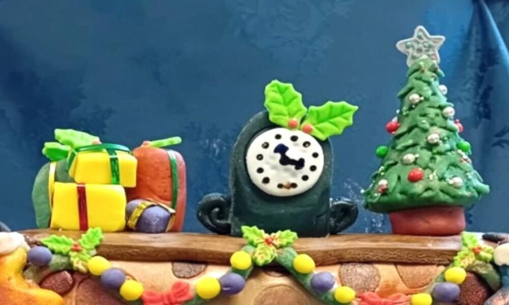 North Park Care Centre takes home Christmas cake title