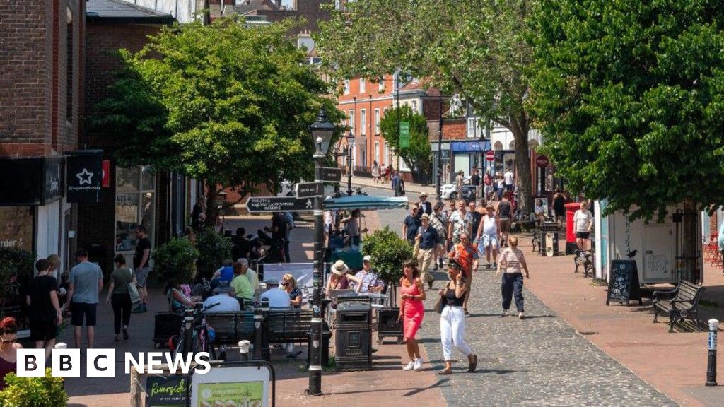 Elections face further delays over councils shake-up