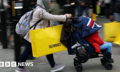 Late shopper rush drives Boxing Day sale traffic