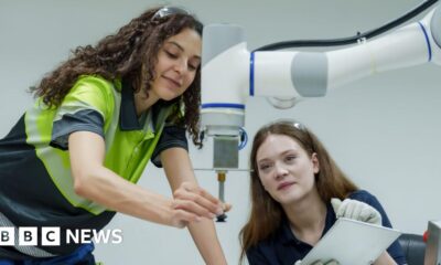 50,000 new apprenticeships promised in youth employment push