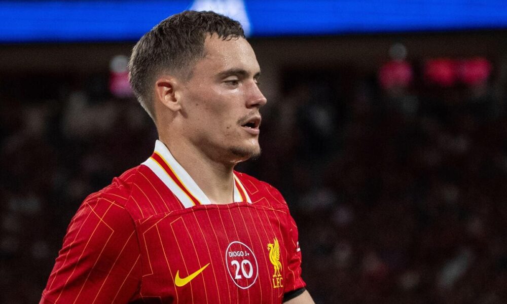 Below-par Reds move into top four