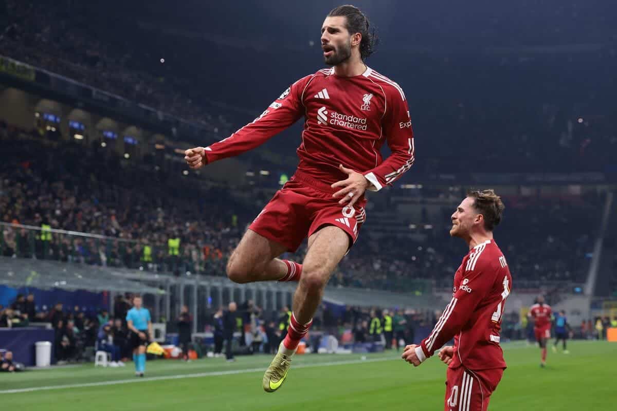 Reds win late amid Salah absence
