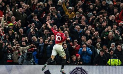 Man United v Newcastle live: Premier League updates, stats