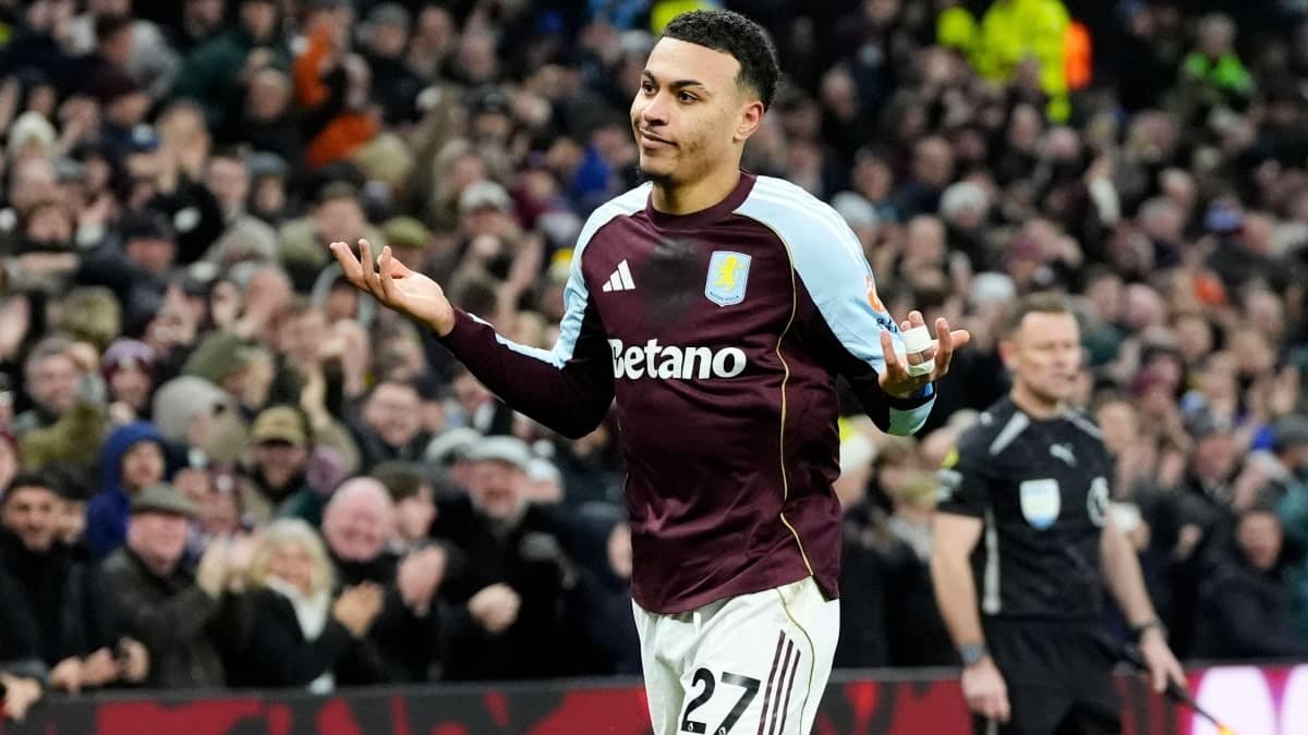 Aston Villa 2-1 Manchester United: Report, result and goals as Villans win seven straight