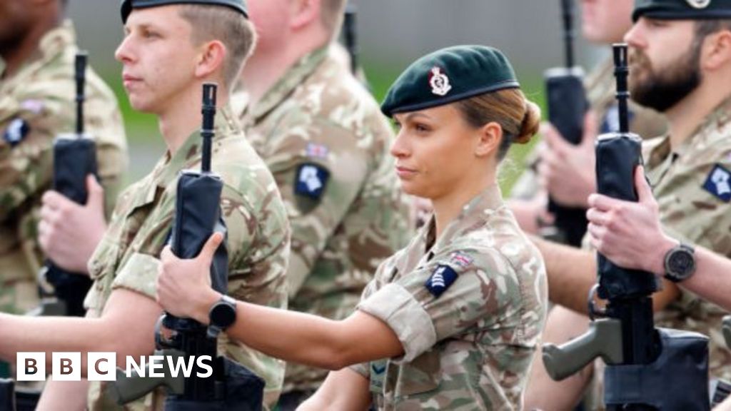 UK to offer military gap year in effort to boost recruitment