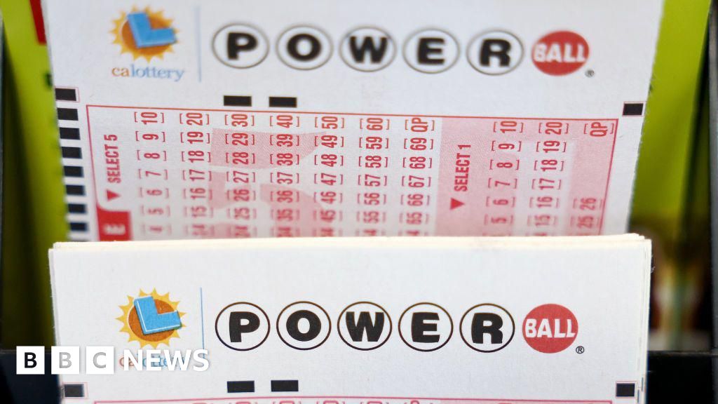Arkansas Powerball player strikes $1.8bn jackpot on Christmas Eve