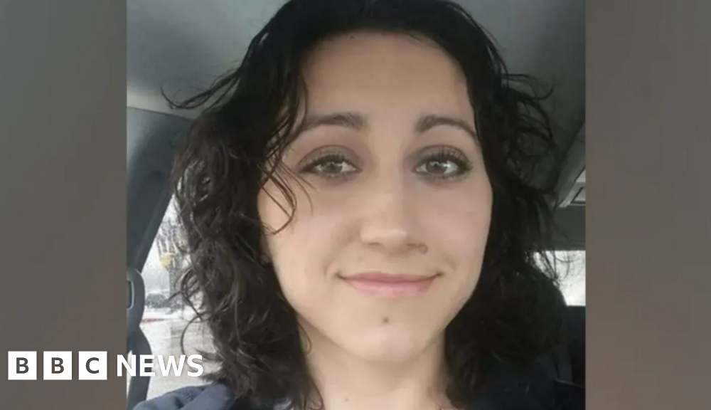 Colorado woman accused of killing her children extradited from UK to US