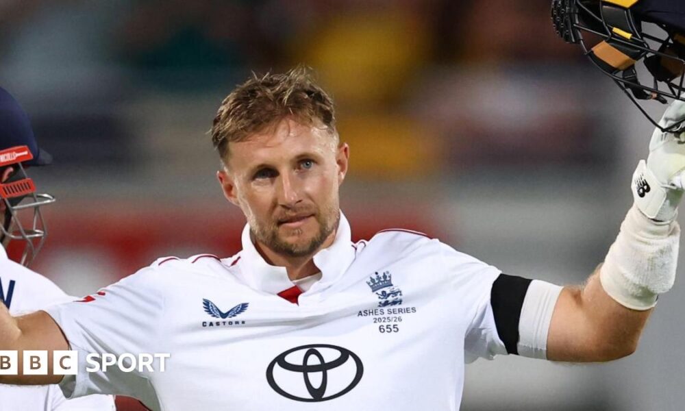 Ollie Pope is bowled