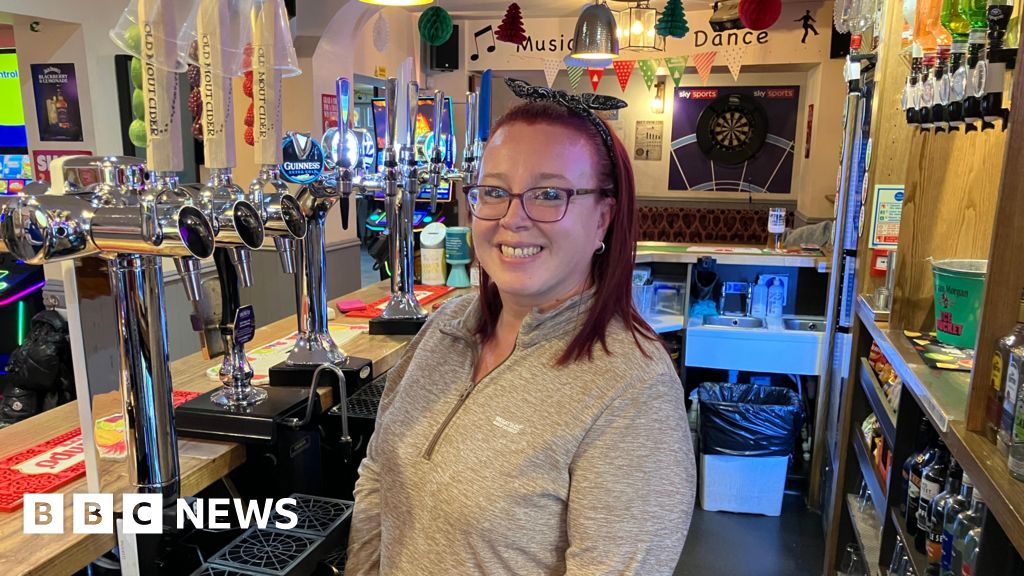 'Second home' pub opens as a warm space to combat heating bills
