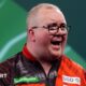 Stephen Bunting shouting in celebration