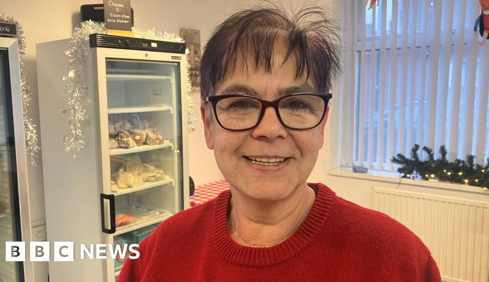 Social supermarket 'helps me to afford Christmas'