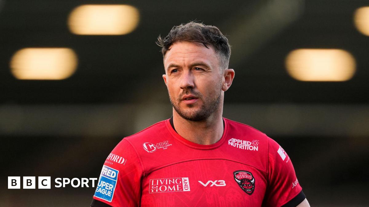 Ryan Brierley in action for Salford Red Devils in 2025